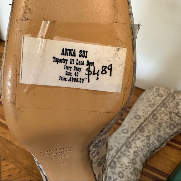 Anna Sui x Emma Hope Ivy Tapestry Lace-Up Boot - Picture 10 of 16